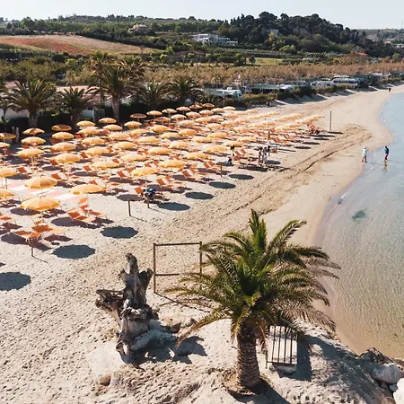Parco vacanze Villaggio Calypso *