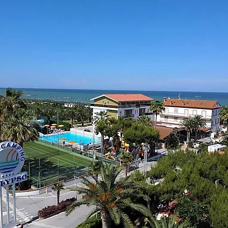 פארק נופש Villaggio Calypso קופרה מריטימה