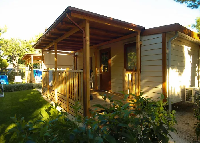 Parco vacanze Villaggio Calypso *